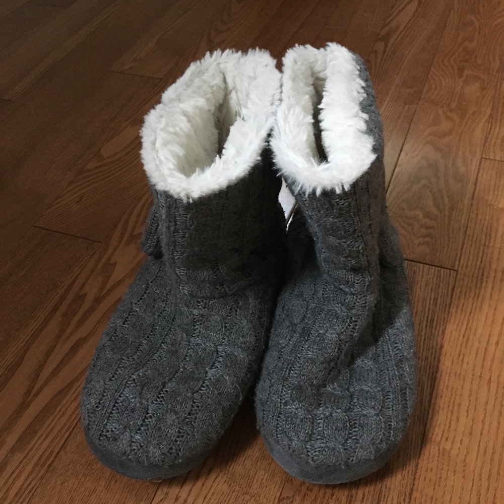 Slippers- Boot style